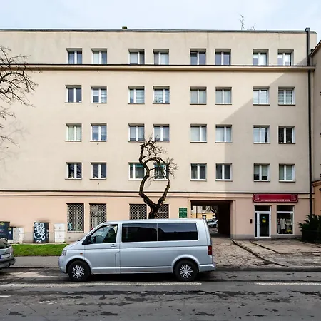 Manufaktura Urban Heart By Bookinghost * Łódź