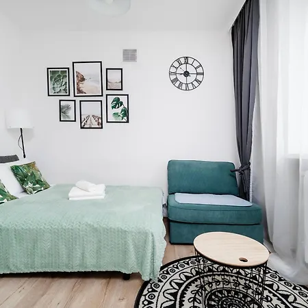 Apartment Manufaktura Urban Heart By Bookinghost *