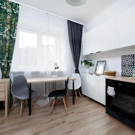 Manufaktura Urban Heart By Bookinghost Apartamento Łódź