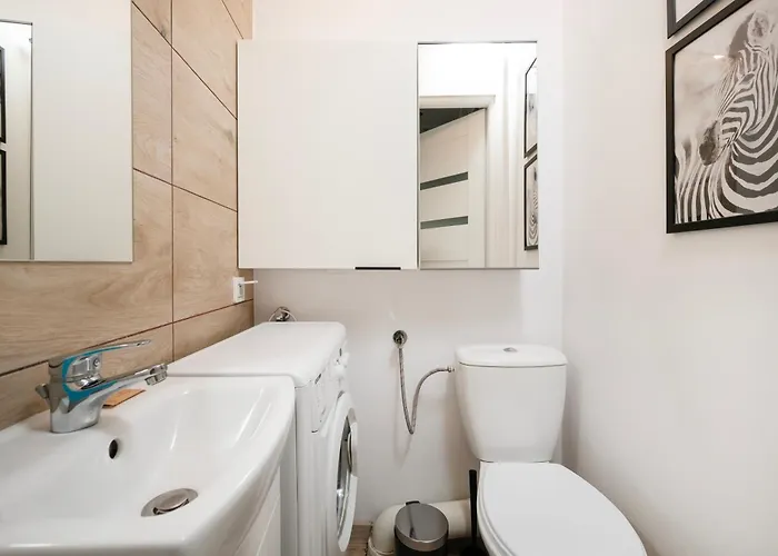 Manufaktura Urban Heart By Bookinghost * Лодзь